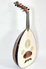 Ceviz Ve Maun Ağacı Orta Düzey Ud