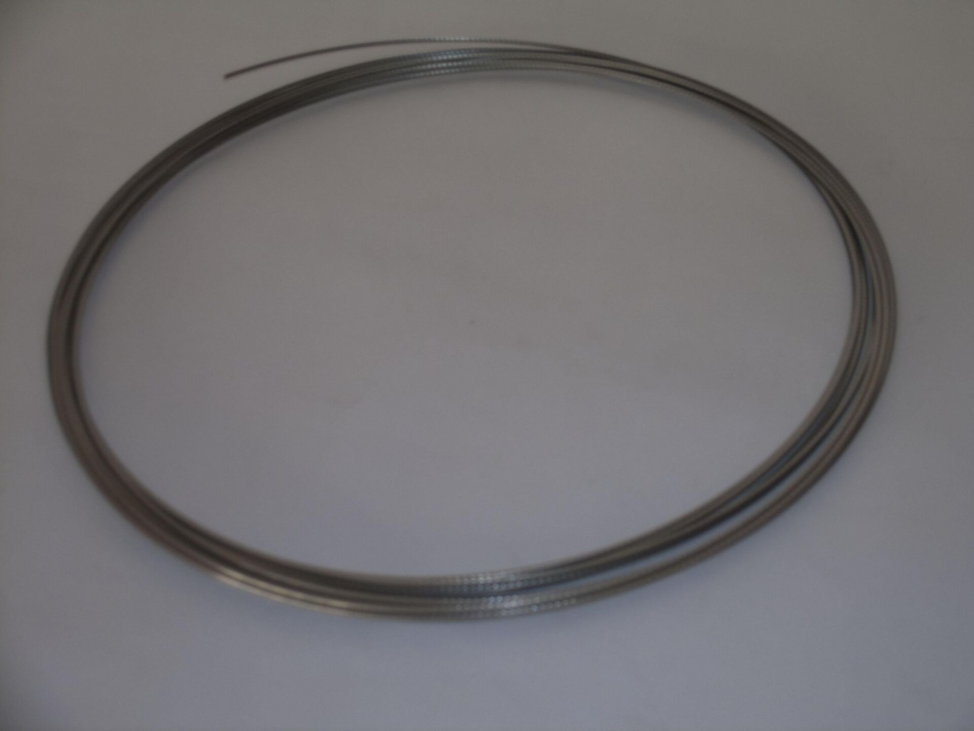 FRET BEYAZ SERT NİKEL 2.4MM. KG.FİYATI